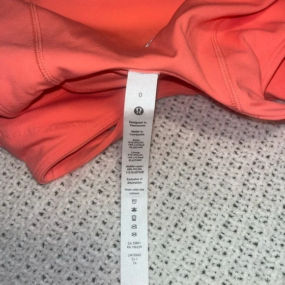 NWT Lululemon Align Tank Waist Length - Picture 3 of 4